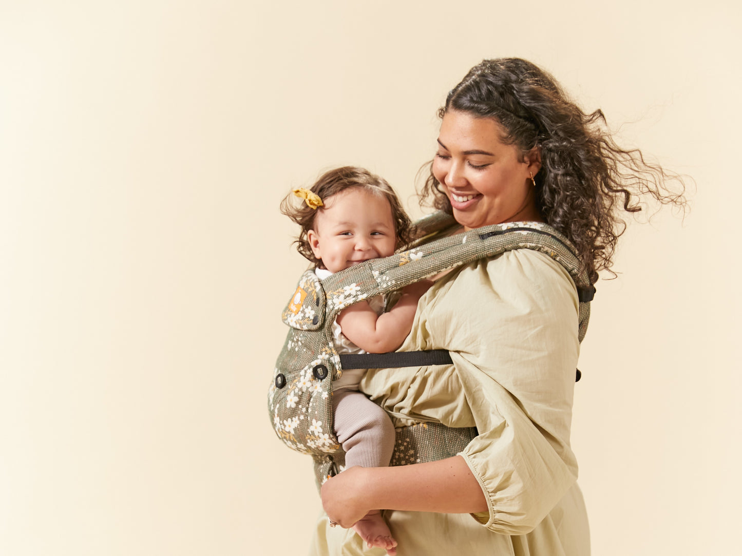 Le Soleil Parmi Les Herbes - Signature Woven Explore Baby Carrier