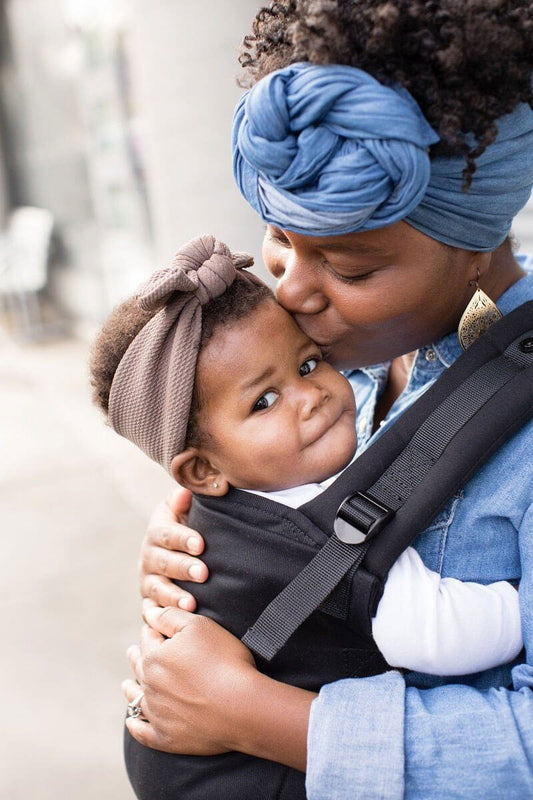 Coast Urbanista - Free-to-Grow Baby Carrier