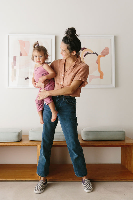 Motherhood Makes Me Cool: Inspiring Mothers Featured