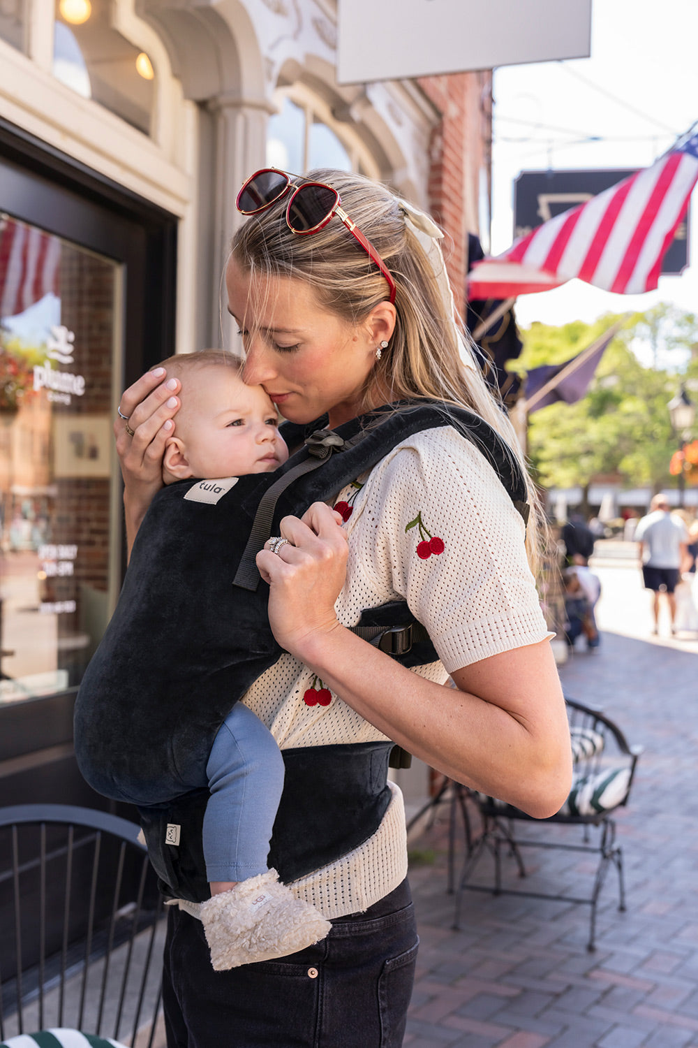 Raven - Velour Free-to-Grow Baby Carrier