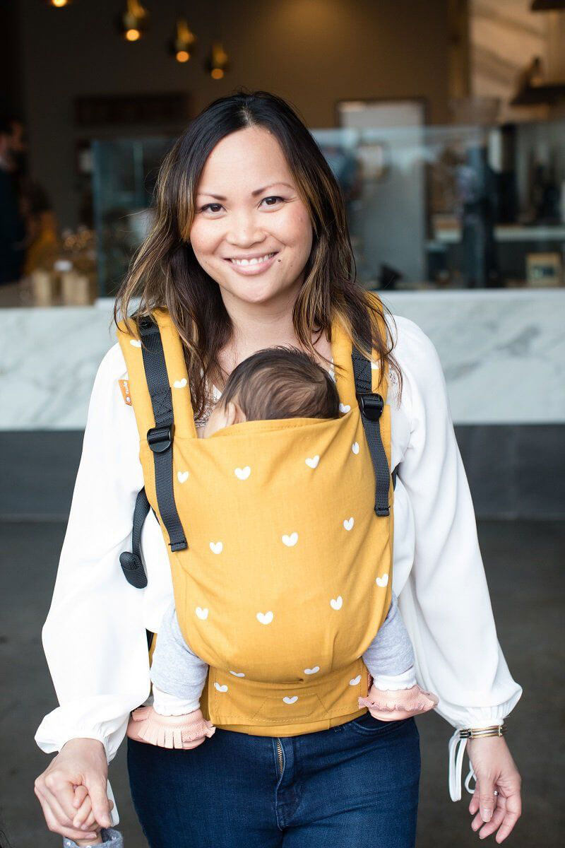 Play - Free-to-Grow Baby Carrier